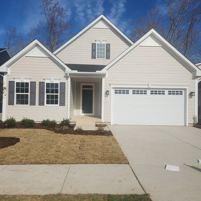 Photo - 211 Woodcreek Rd