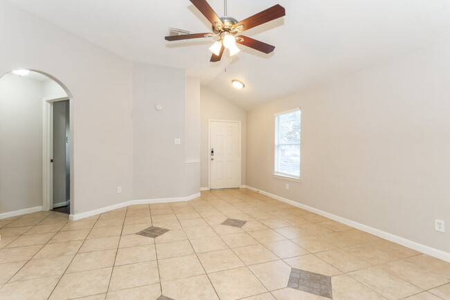 Photo - 3426 Owl Crossing Ln