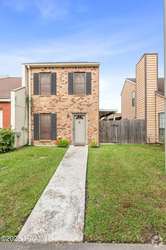 Building Photo - 203 Long Plantation Blvd Rental