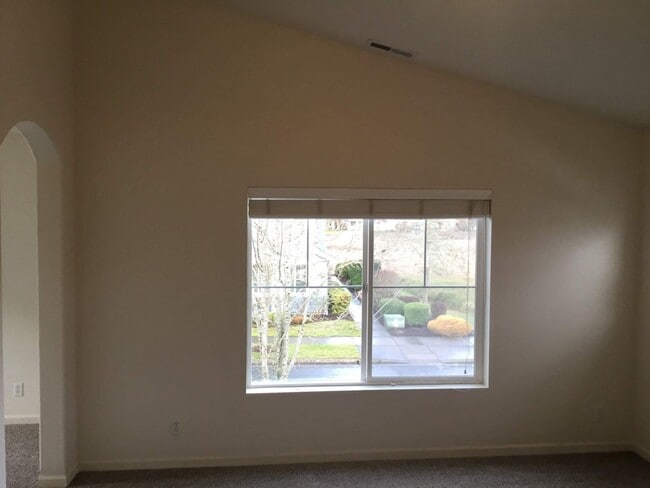 Photo - 1698 Riley Ln
