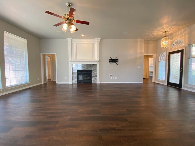 Photo - Absolute Dream in NW OKC!!