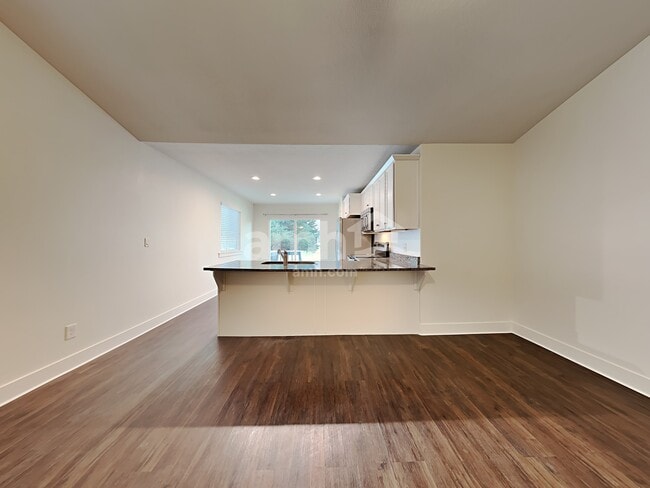 Photo - 1742 E Shadow Dr