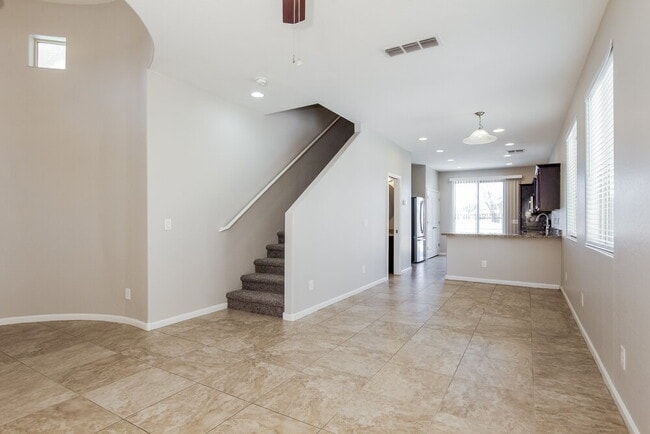 Photo - 10320 W Devonshire Ave