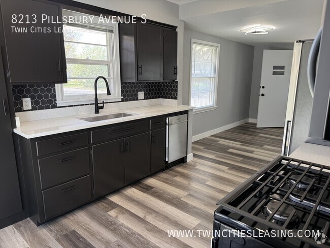 Building Photo - 8213 Pillsbury Ave S Rental