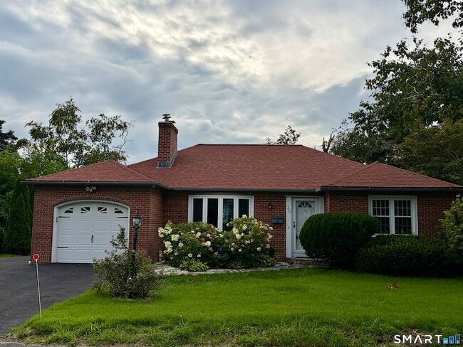 Photo - 30 Apter Dr