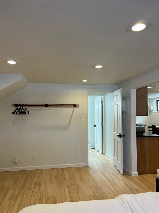 Photo - 13990 Berry Rd Unit Garden-Level Basement