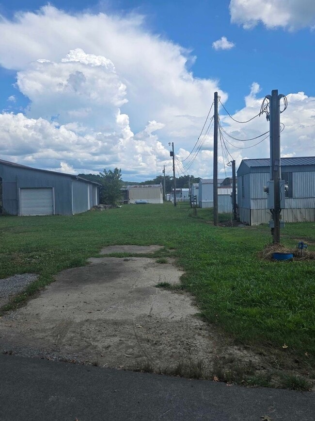 Building Photo - Spring Place Unit East TN Portfolio-Spring Place Lot #20A Rental