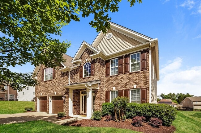 Photo - Beautiful 4 Bedroom Single Family Home