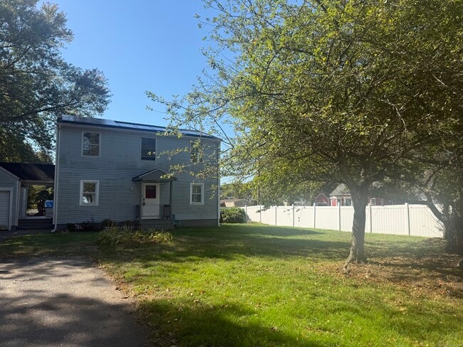 Photo - 770 Broadbridge Rd