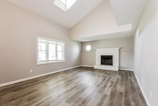 Photo - 8460 Countryside Ct