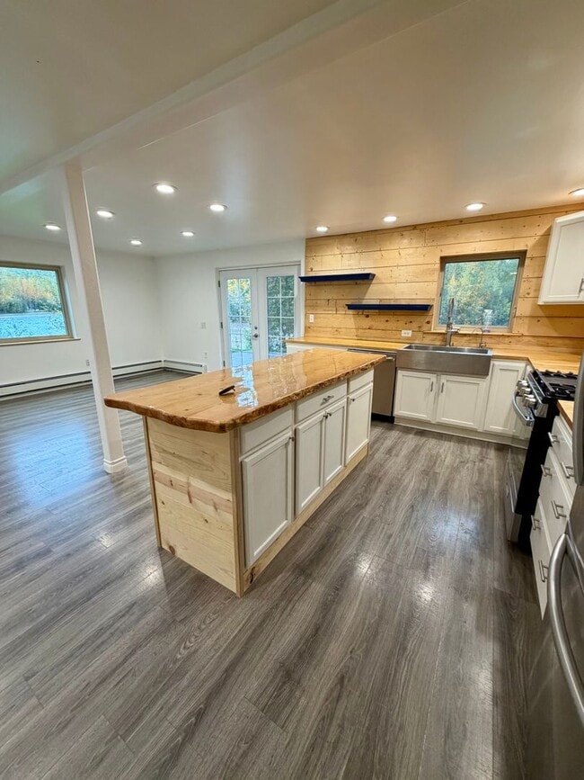 1920 Perkins Dr Unit 1
