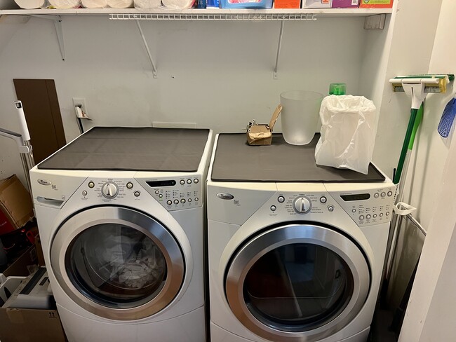 Photo - 185 Fishburne St