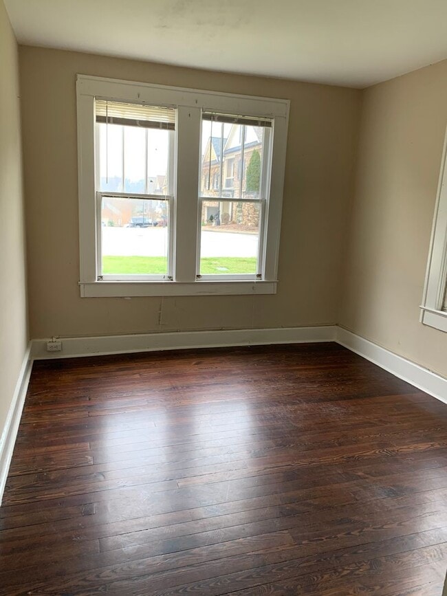 Photo - 421 Piedmont Rd Unidad B