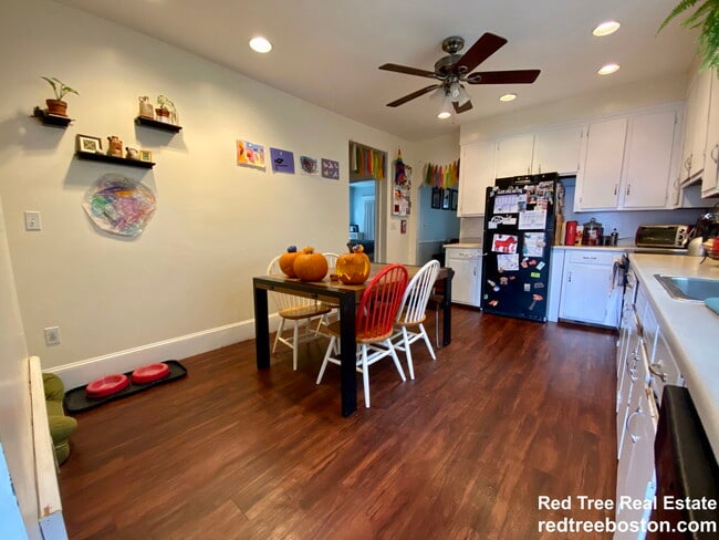 Photo - 79 Wareham St Unit 1