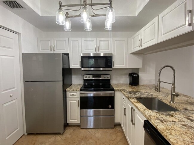 Photo - 2812 Grande Pkwy Unit 202
