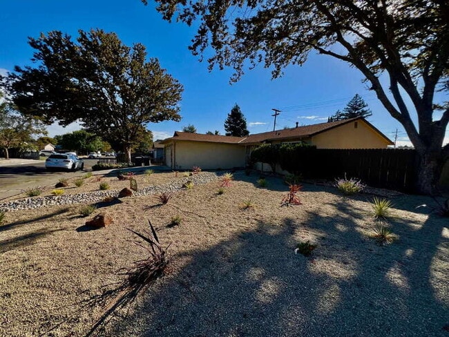 Photo - 2459 Gulf Dr