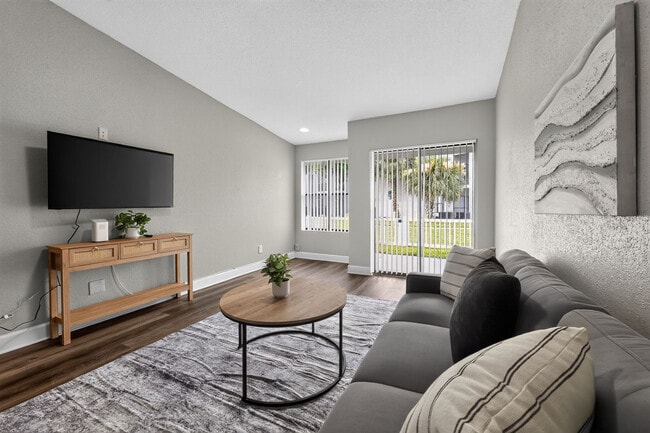 8750 NW 61st St Unit SI ID1613136P
