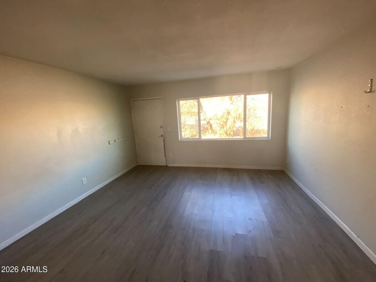 Photo - 1126 N 27th St