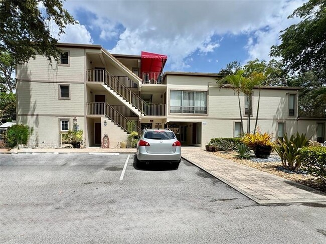 Building Photo - 1313 SW 8th Ct Unit 1 Rental