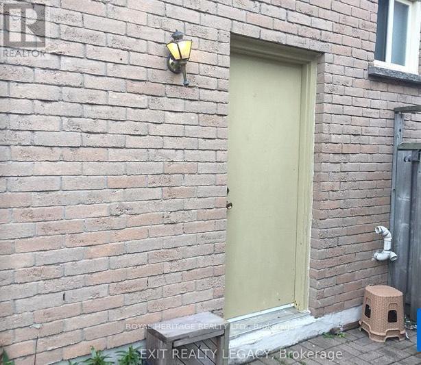 Photo - 8 Ryecliffe Ct