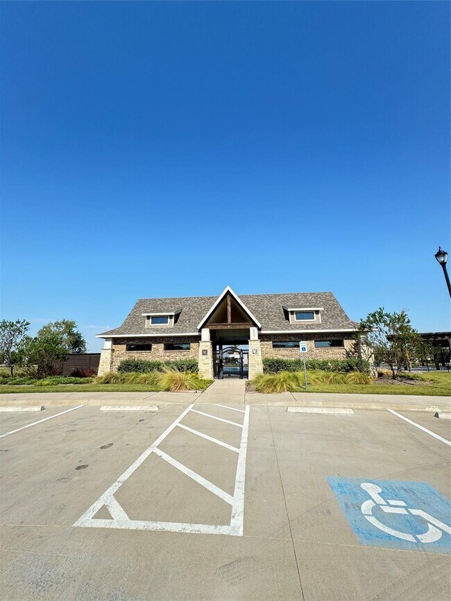 Photo - 1905 Ethereal Ln