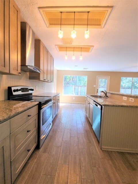 Photo - 138 S Walden Elms Cir