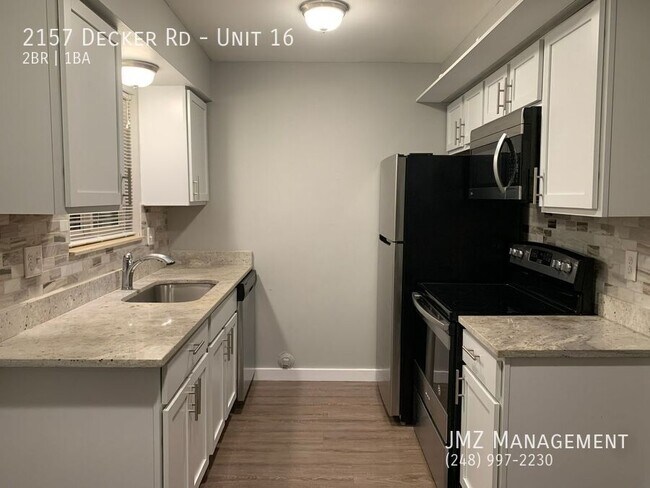 2157 Decker Rd Unit 16