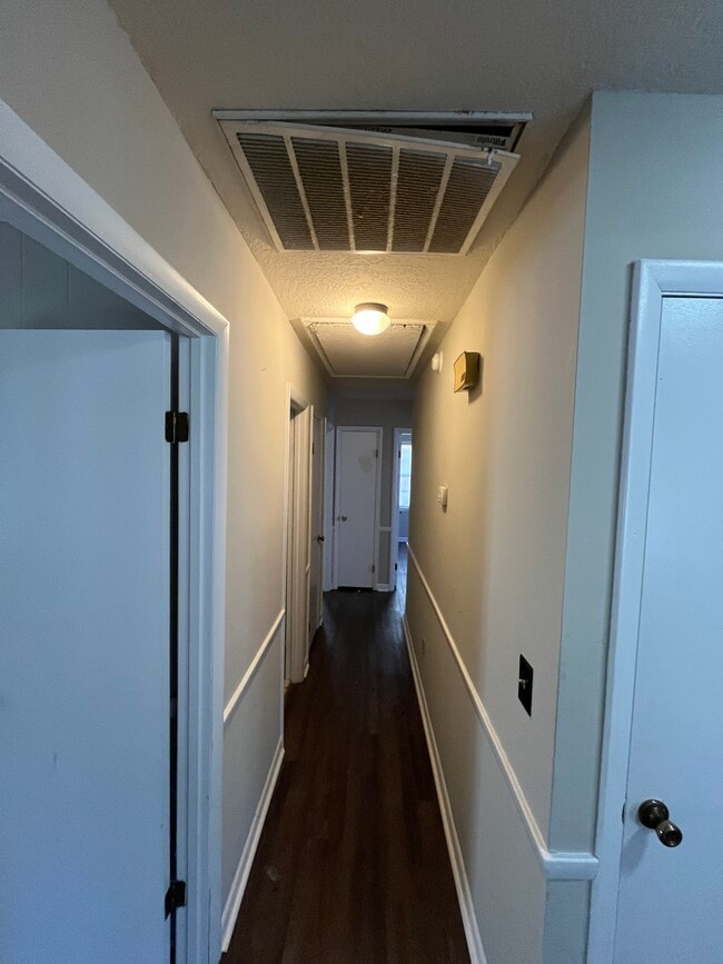 Photo - 704 E Grady St