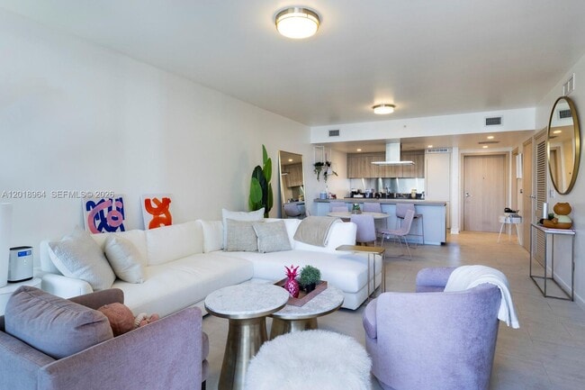 Photo - 1000 Brickell Plaza Unit 2411