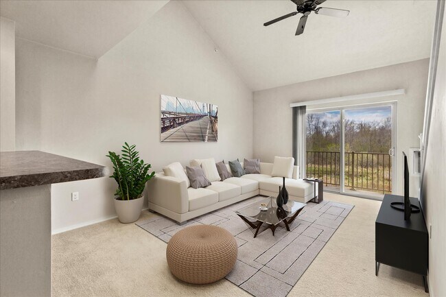 Gorgeous 1 Bedroom Loft Layout - Hidden Ponds Apartments