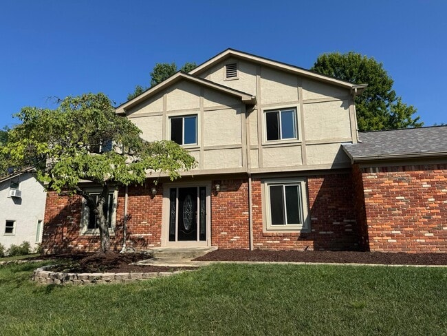 Building Photo - 2128 Stowbridge Rd