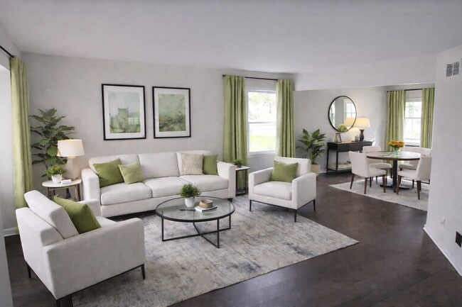 Photo - 508 Pembroke Rd SW