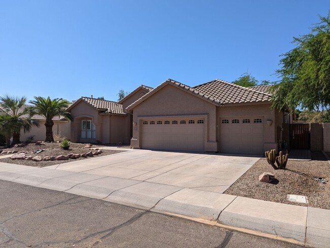 S Chandler 4 bedroom with Pool and Spa - S Chandler 4 bedroom with Pool and Spa House