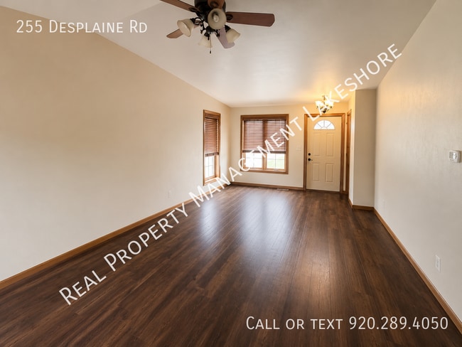 Photo - 255 Desplaine Rd