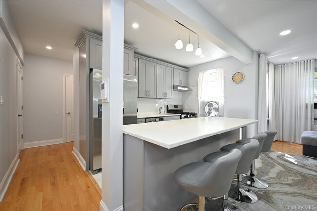 105-25 65th Ave Unit 4F