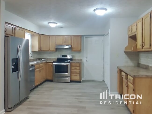 Photo - 5220 Tamarisk Ct