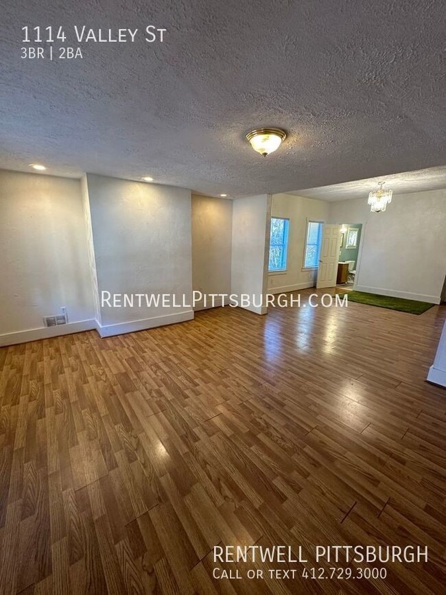 3 Bedroom Home in McKees Rocks Rental House Rental in Mckees Rocks, PA