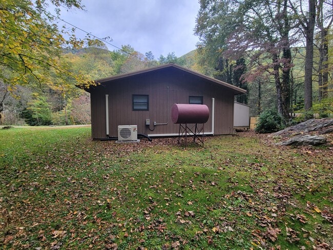 Photo - 1061 Caldwell Dr