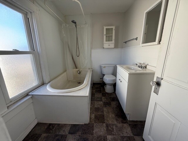 Photo - 991 Wooster Rd N