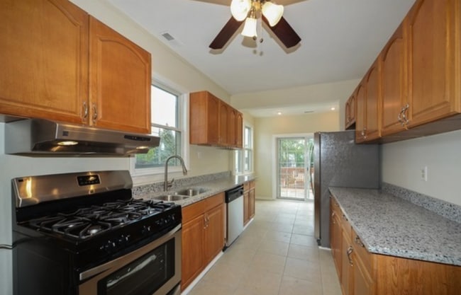 Photo - 1943 W Warner Ave Unit 2