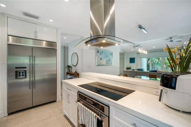 Photo - 4183 Pamona Ave