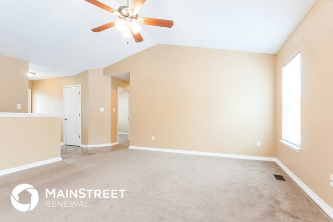 Photo - 10 Concord Dr