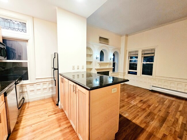 Photo - 197 Commonwealth Ave Unit 1