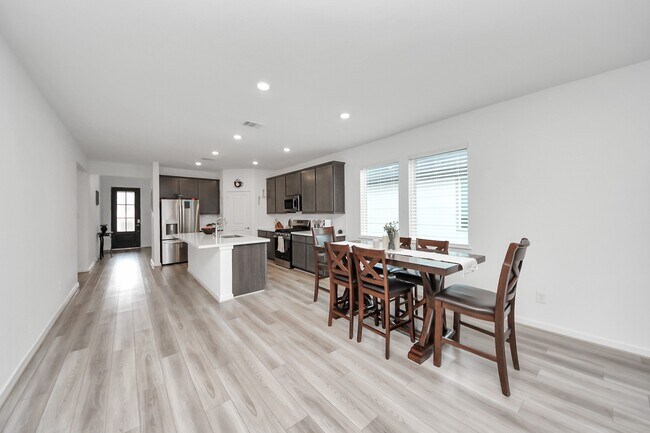 Photo - 21719 Flannel Bush Ln