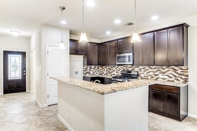 Photo - 11628 Yeadon Way