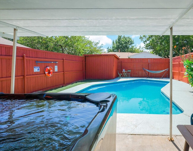 Photo - 9230 Millwood Dr Unidad ID1056403P