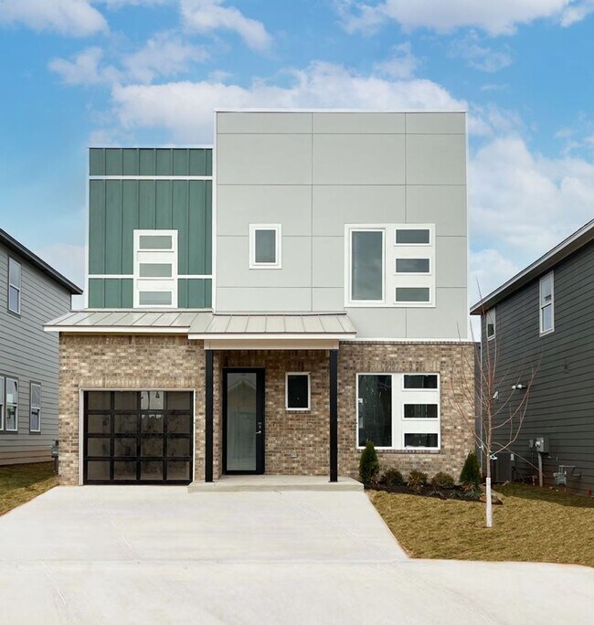 Building Photo - Beautiful home in Edmond/Oklahoma City