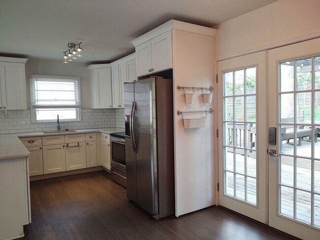 Photo - 5121 Kistler Ave