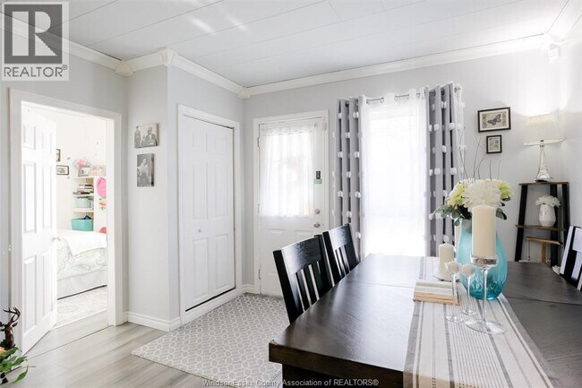 Photo - 3612 King St