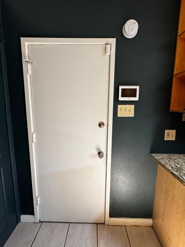 Photo - 19 Stoneyside Ln